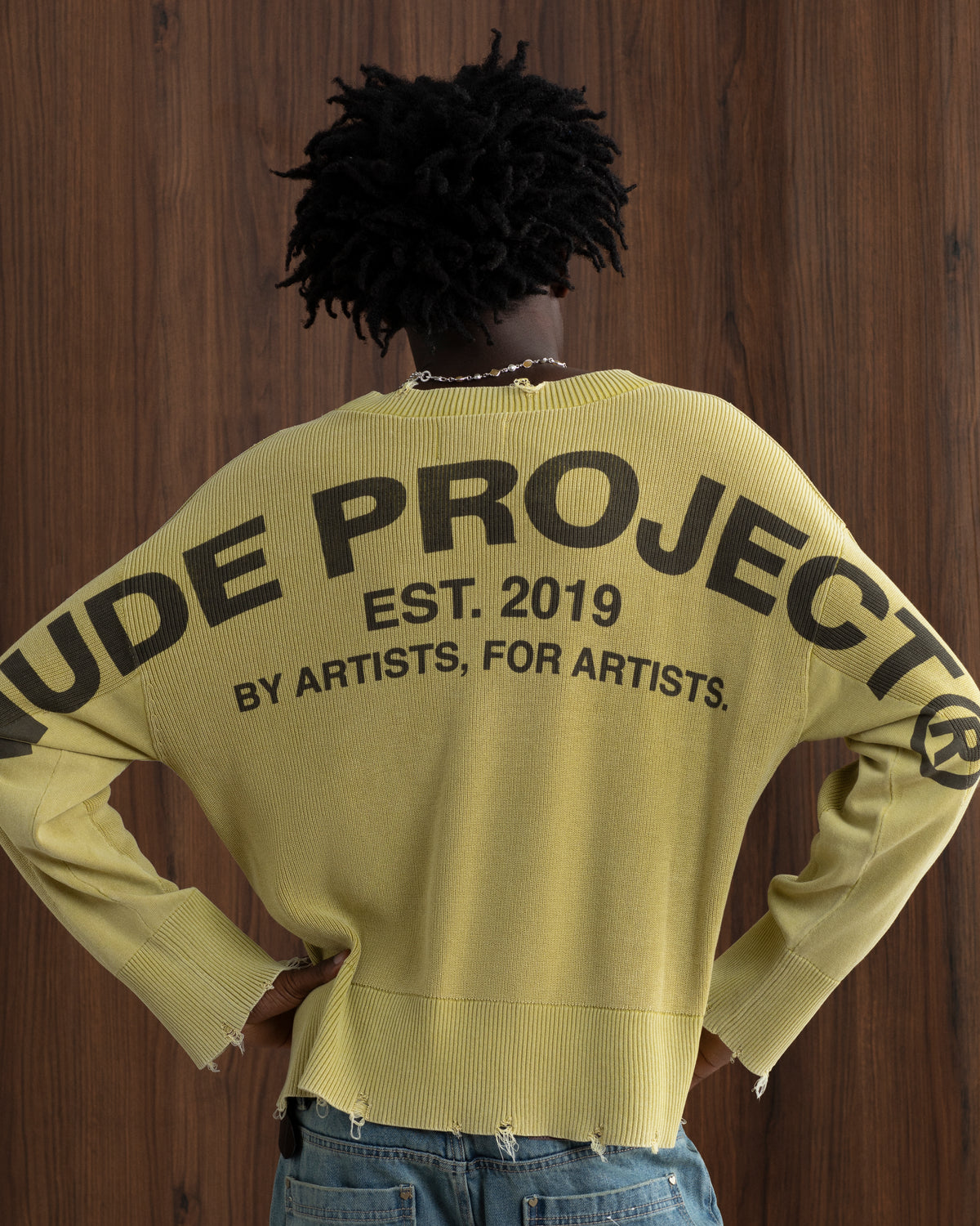 MAN [Model is 189cm/6'2” wearing size L]