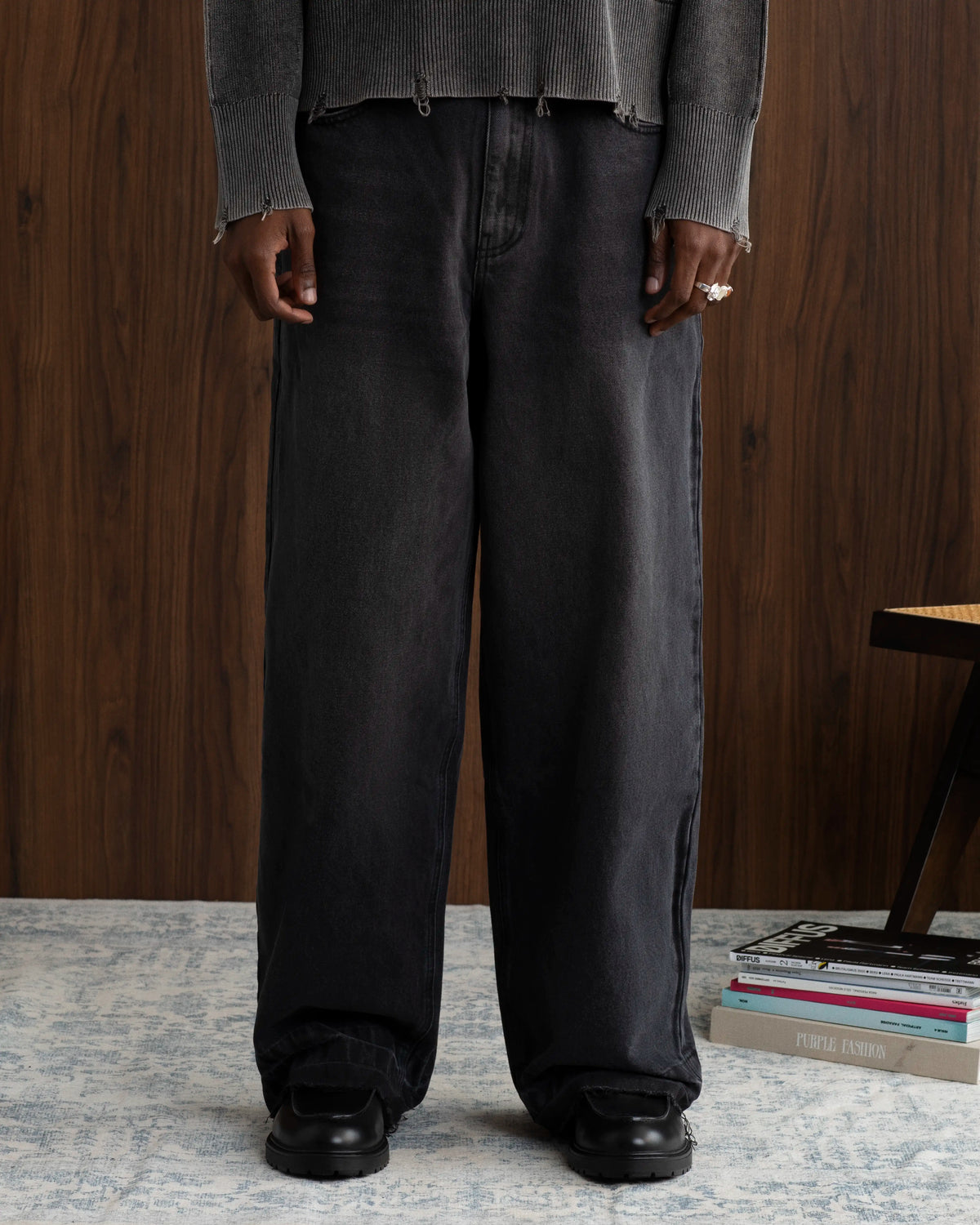 MAN [Model is 189cm/6'2” wearing size L]