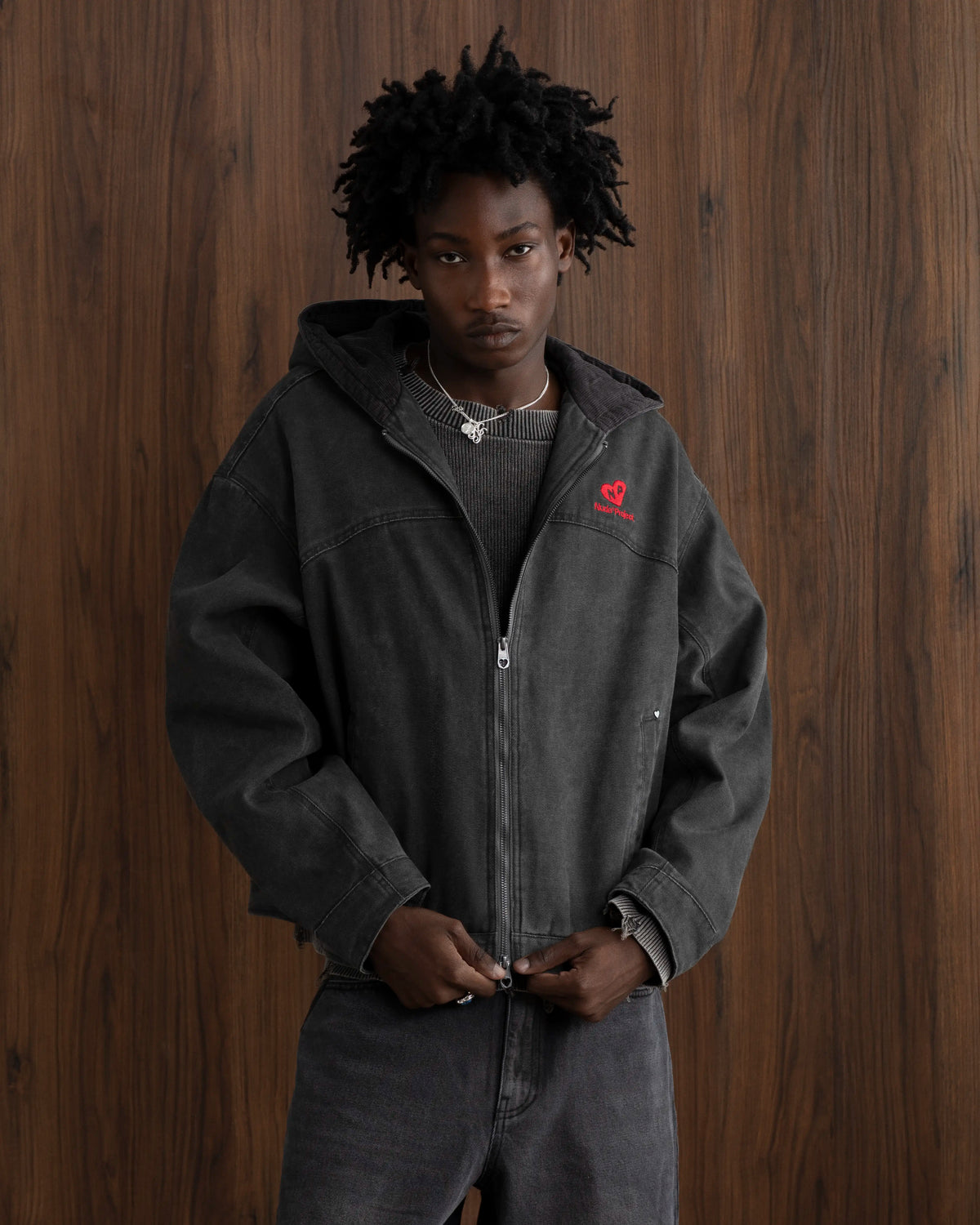 MAN [Model is 189cm/6'2” wearing size M]