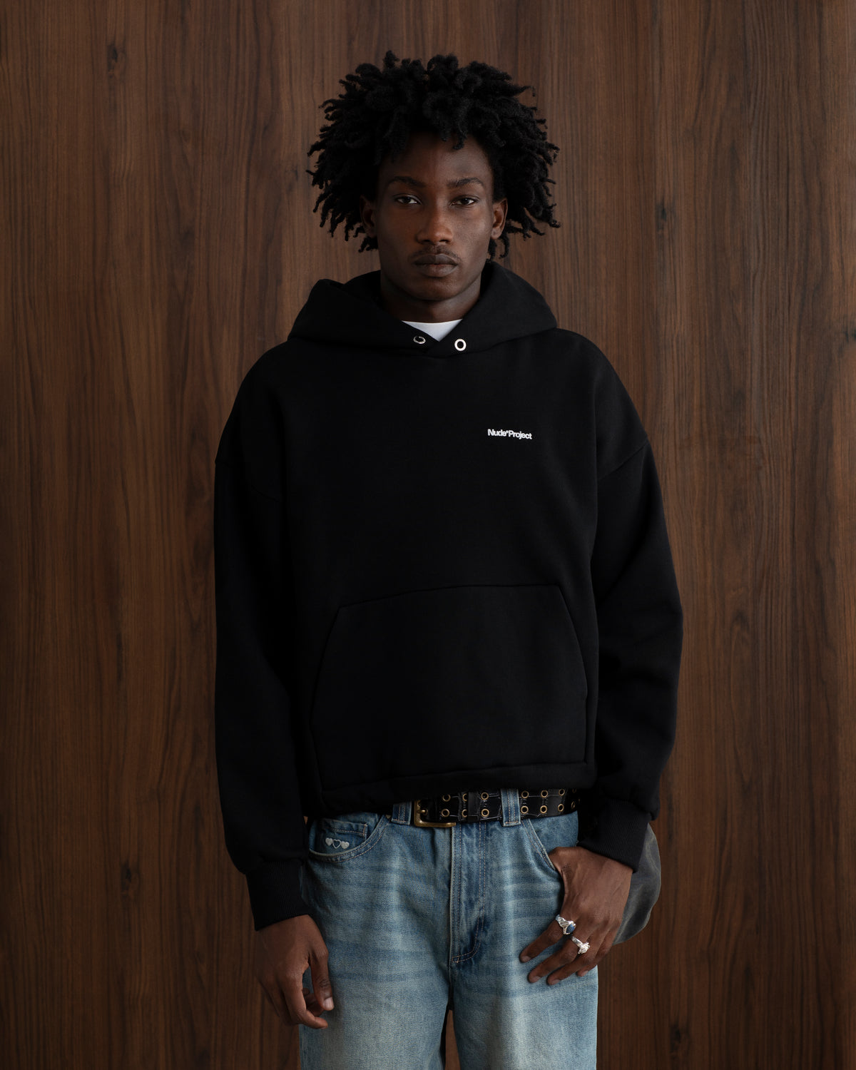 MAN [Model is 189cm/6'2” wearing size L]