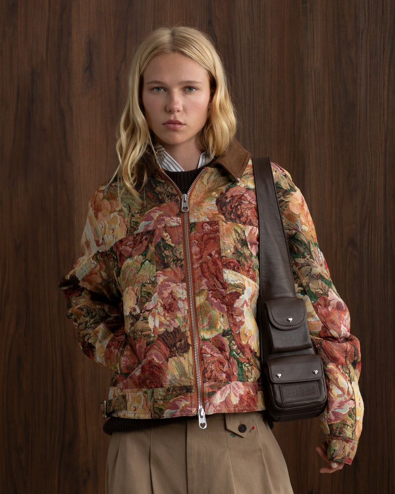 WOMAN [Model is 171cm/5’7” wearing size S]