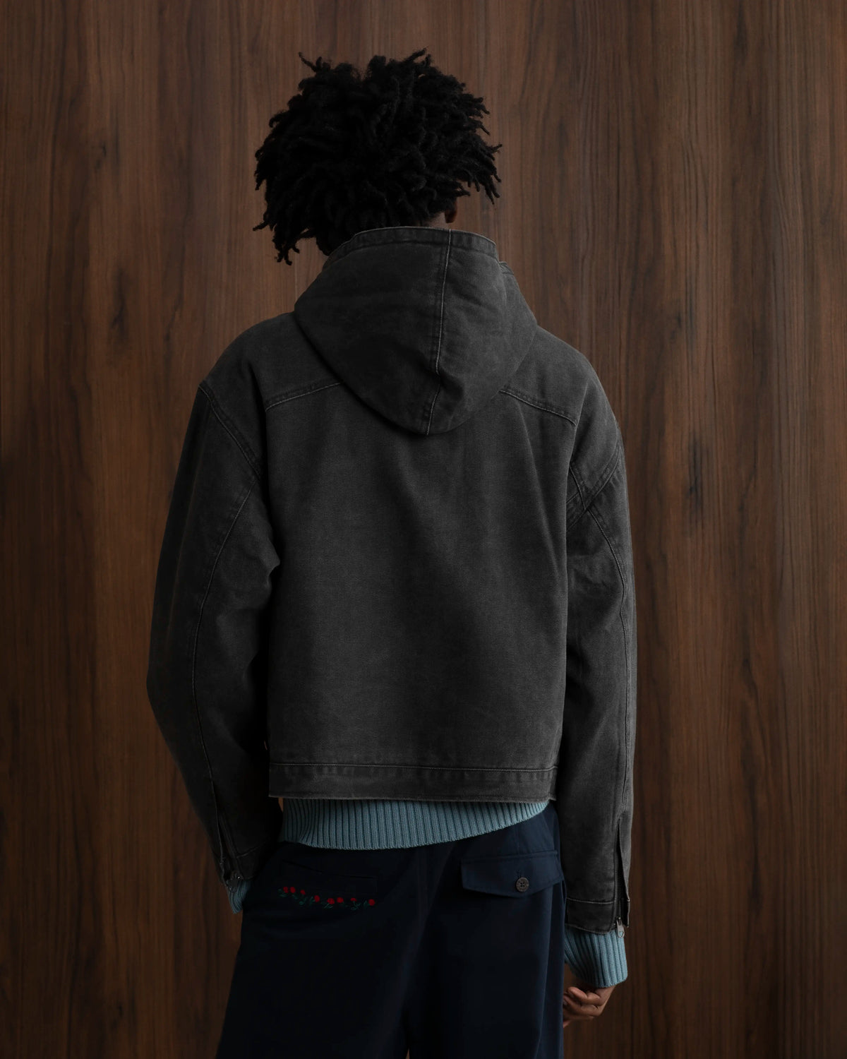 MAN [Model is 189cm/6'2” wearing size M]