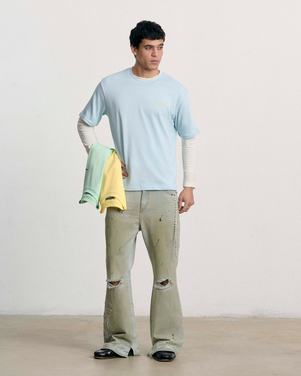 MEN [Model is 188cm/6’2” wearing size L]