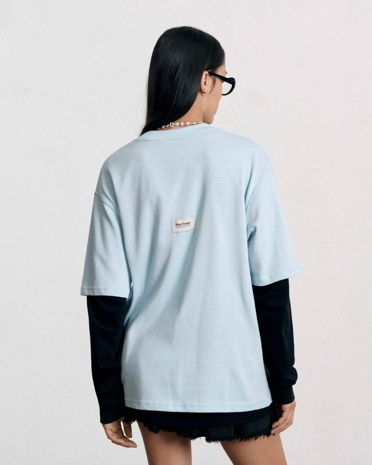 WOMAN [Model is 173cm/5’8” wearing size M]