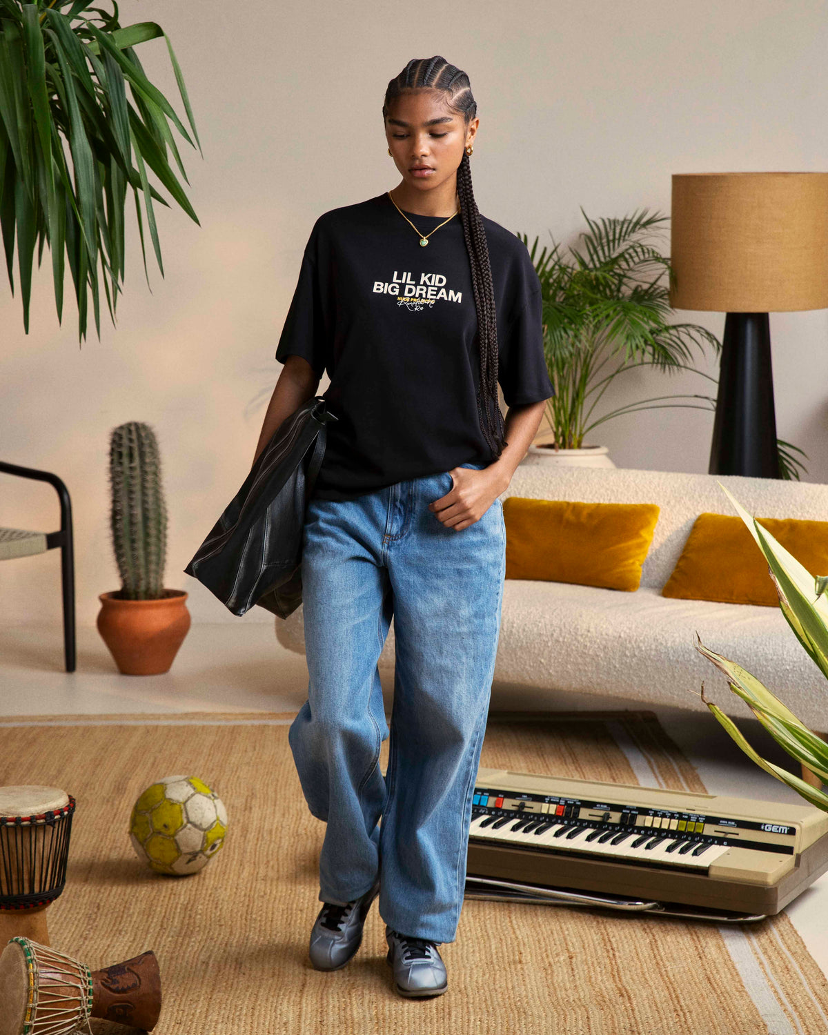 woman[Model is 173cm/5'8 wearing size S]