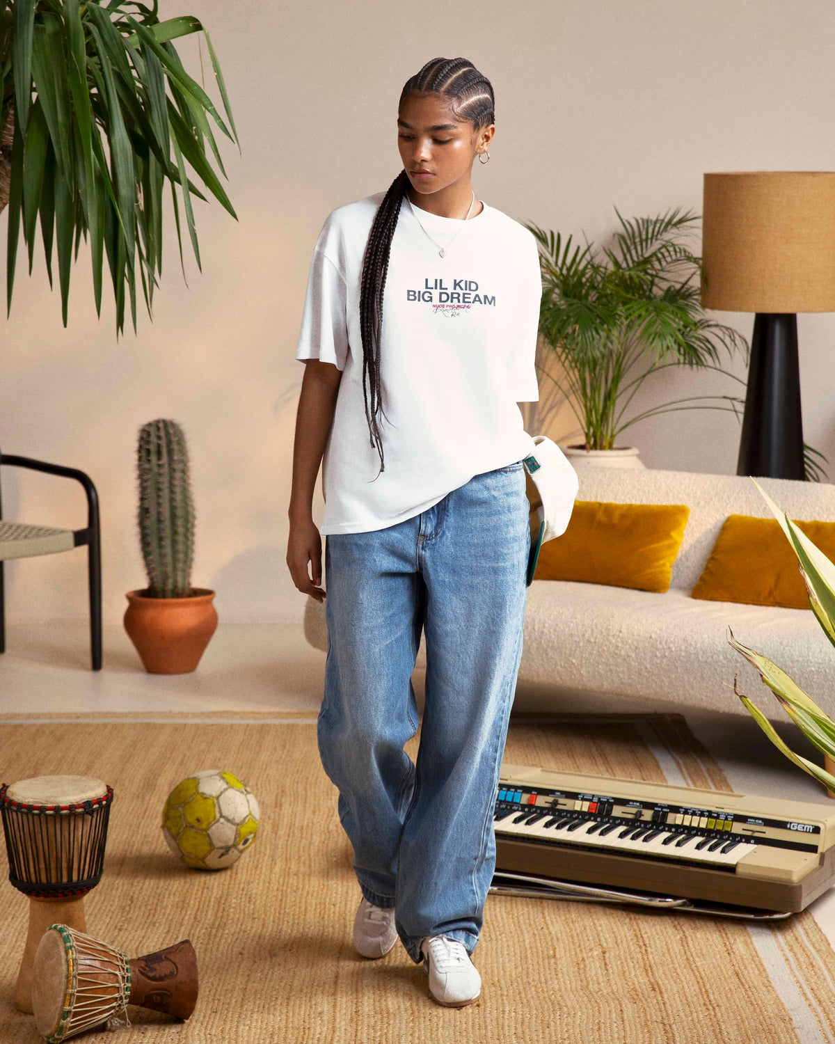 woman [Model is 173cm/5'8 wearing size S]