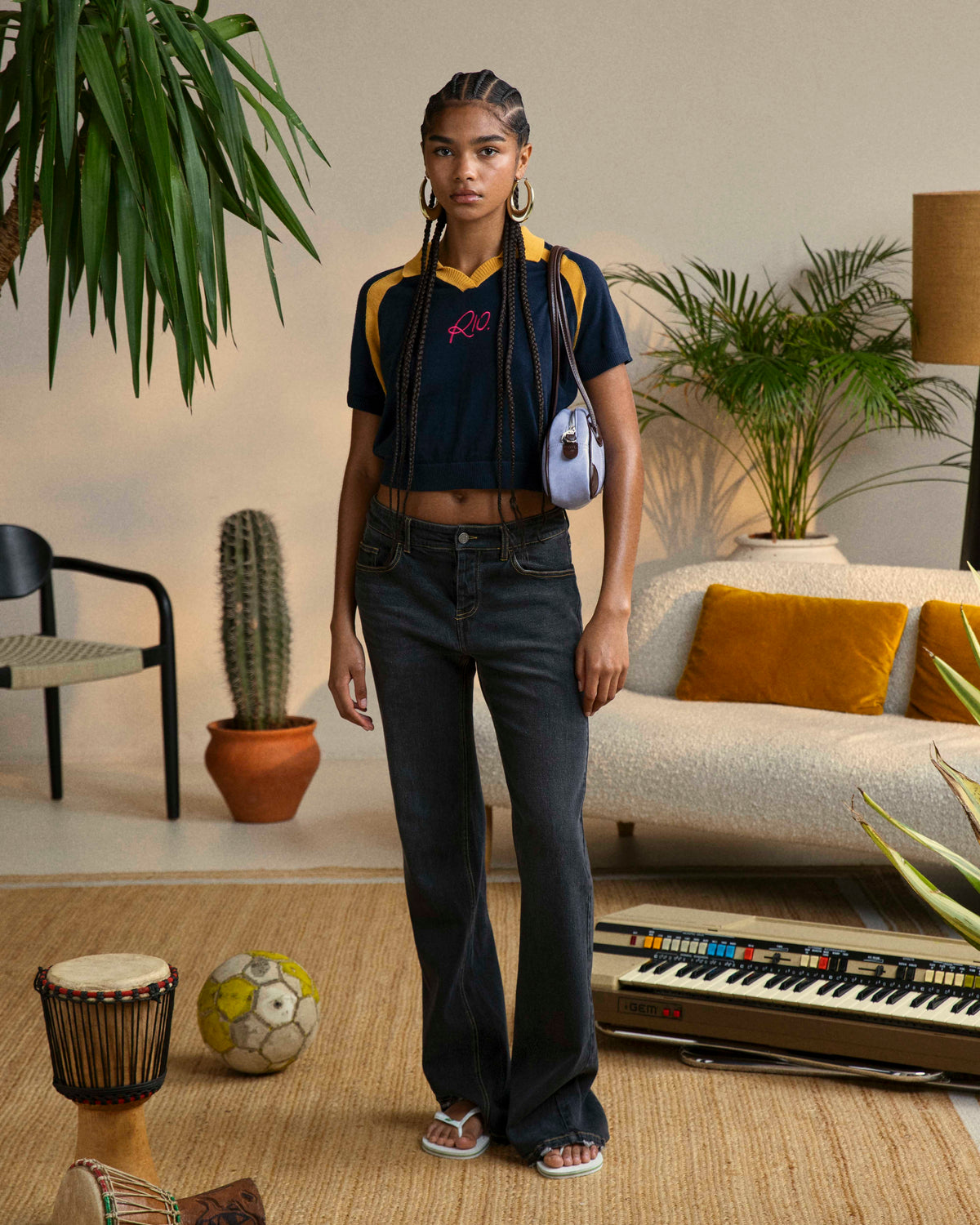 woman [Model is 173cm/5'8 wearing size M]