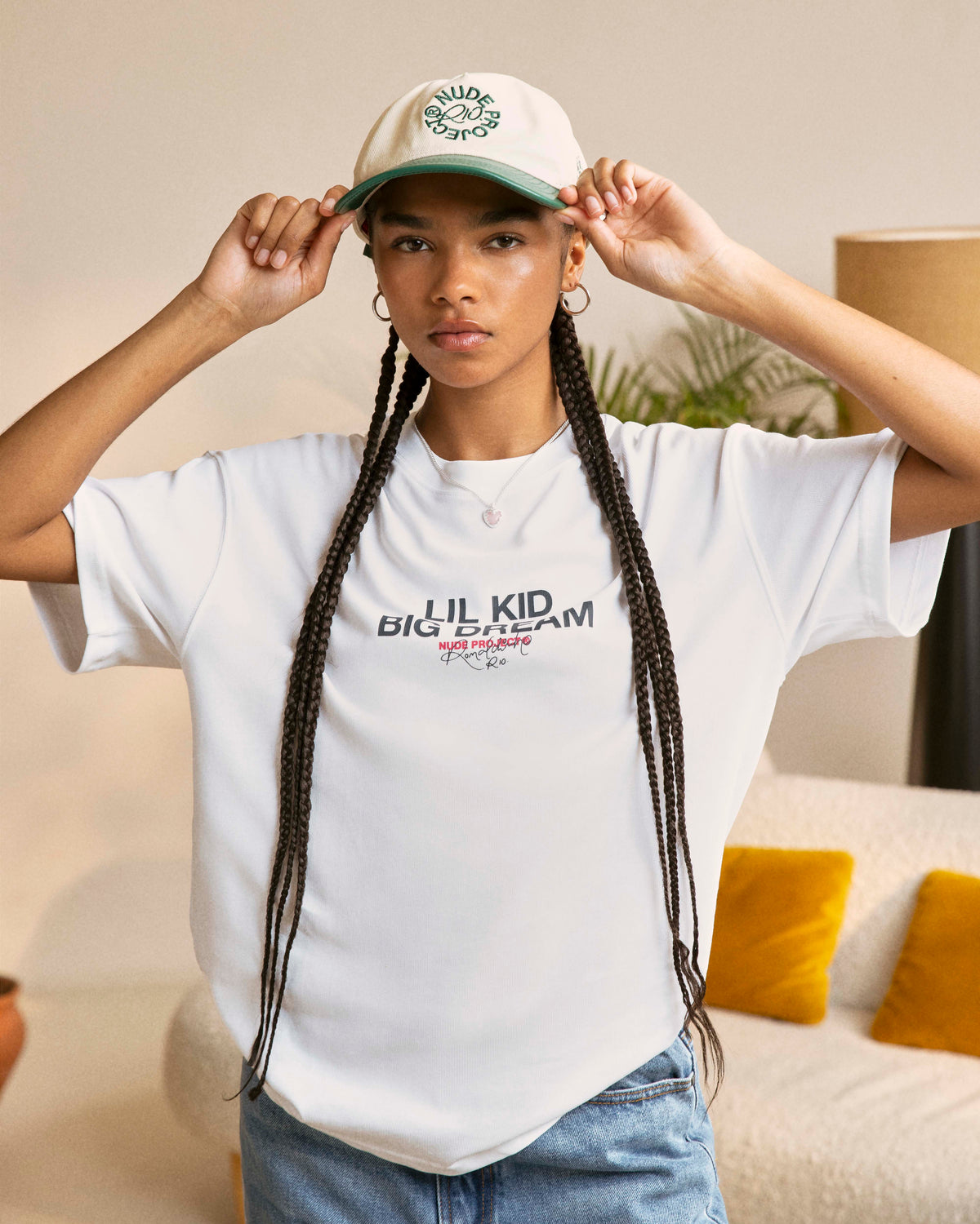 woman[Model is 173cm/5'8 wearing size S]