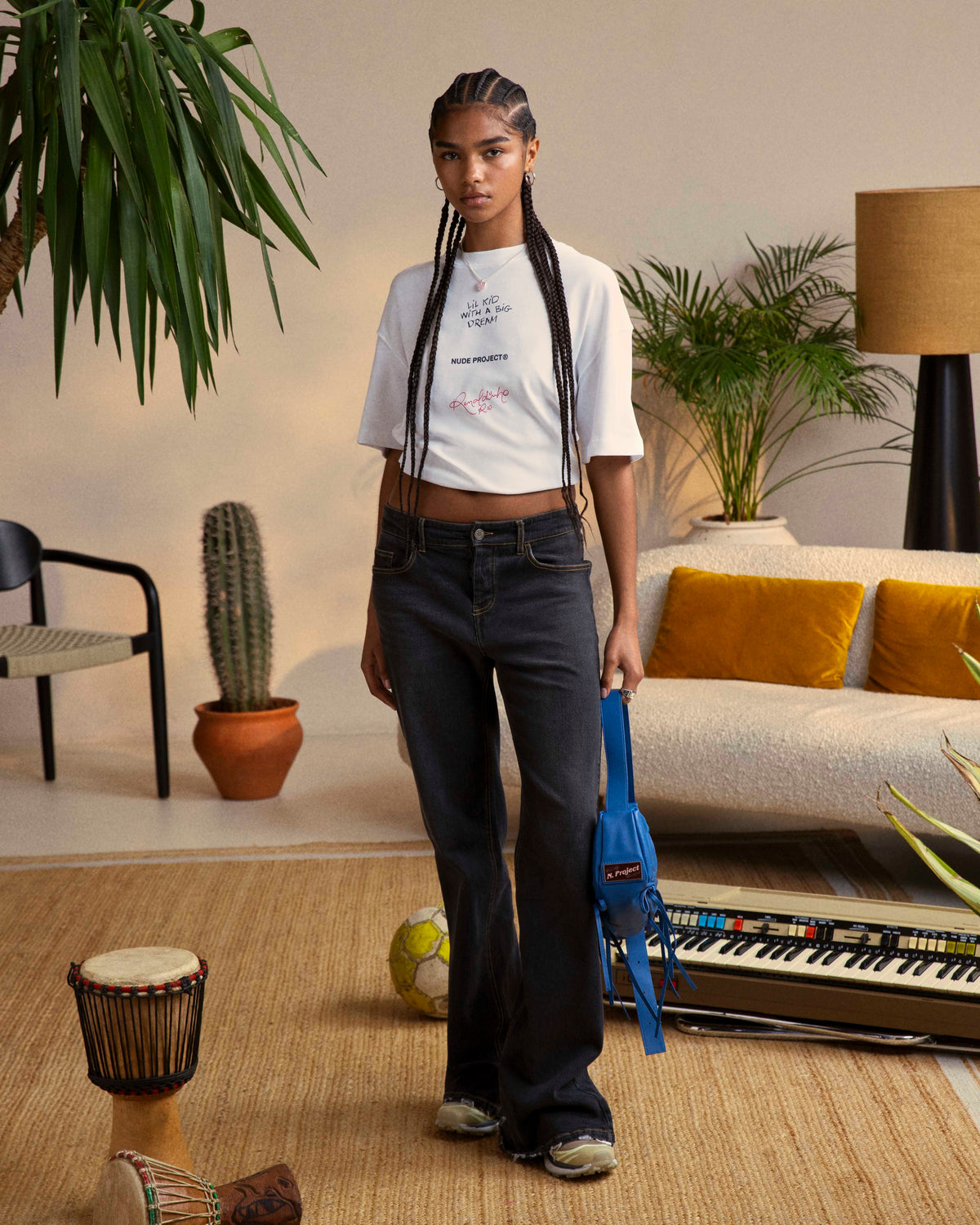 woman [Model is 173cm/5'8 wearing size S]