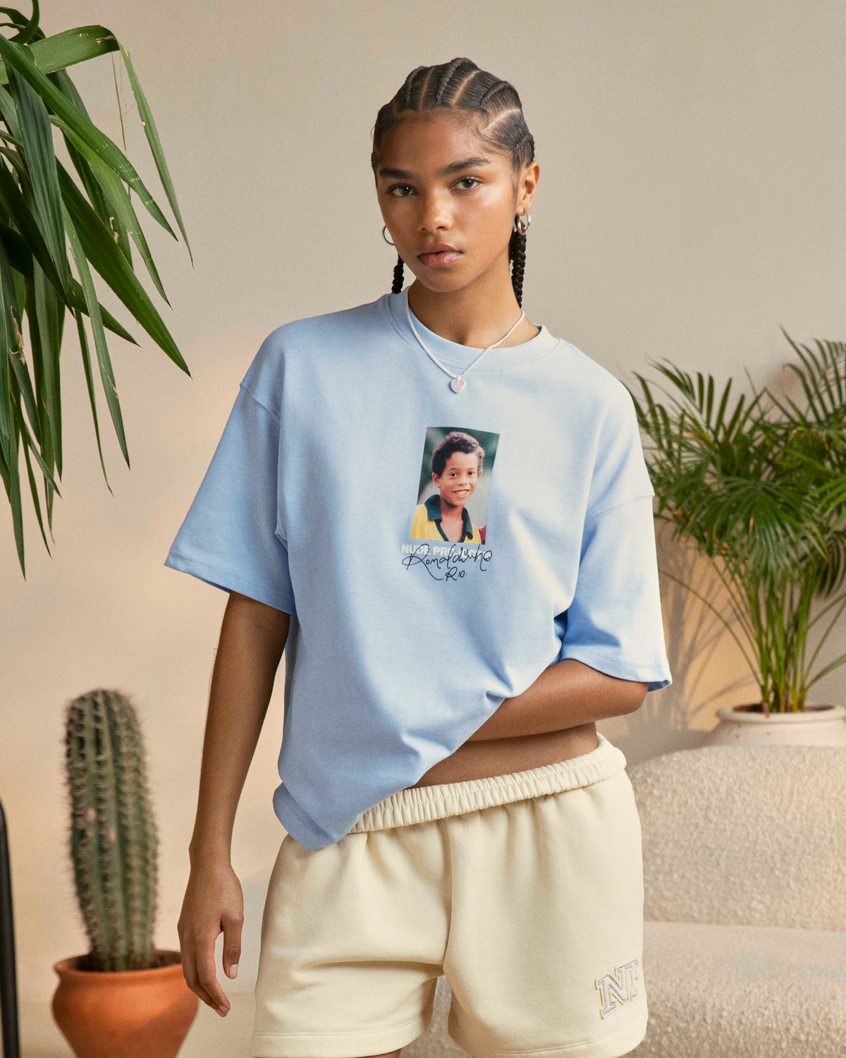 woman [Model is 173cm/5'8 wearing size S]