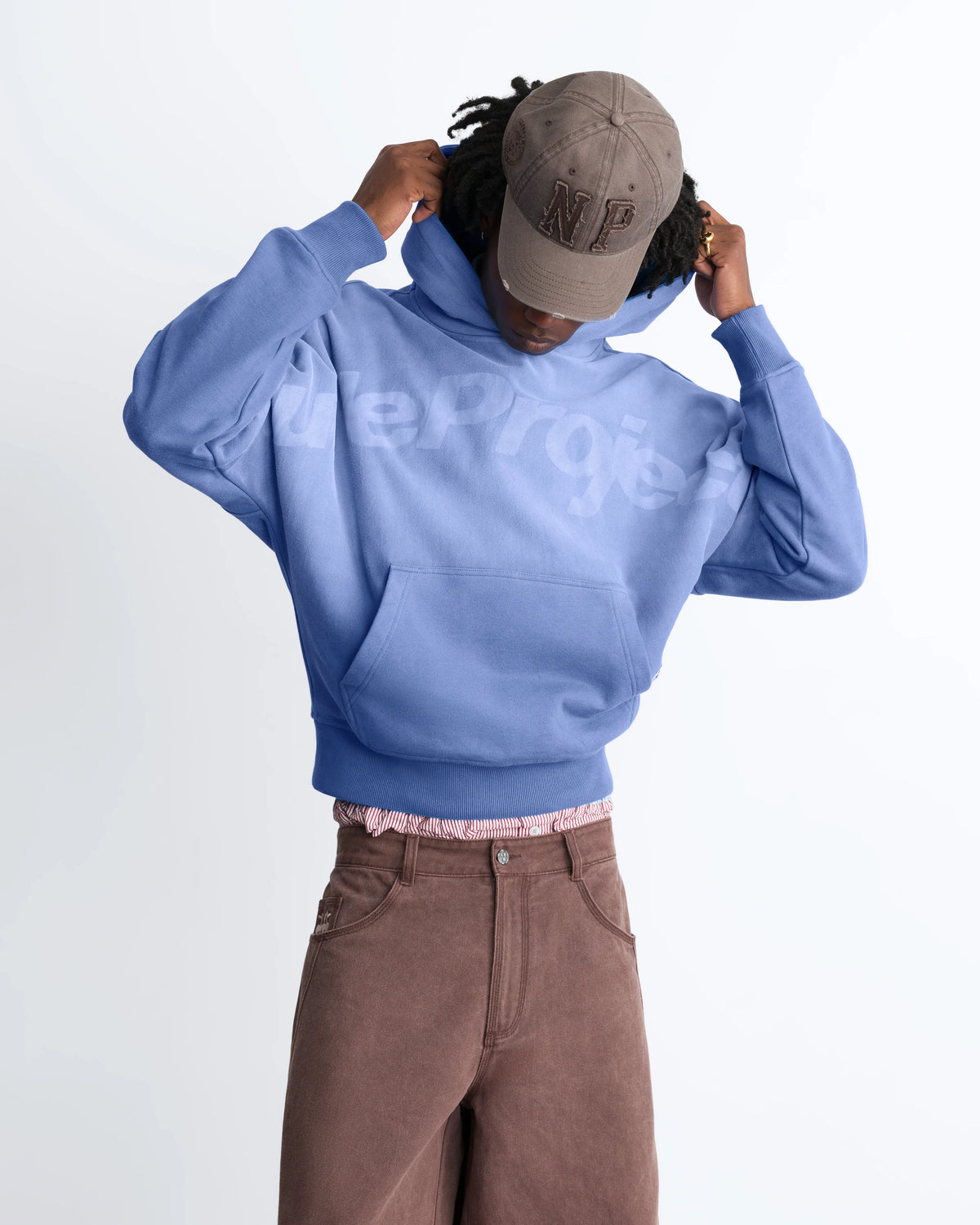 MAN [Model is 189cm/6'2” wearing size M]