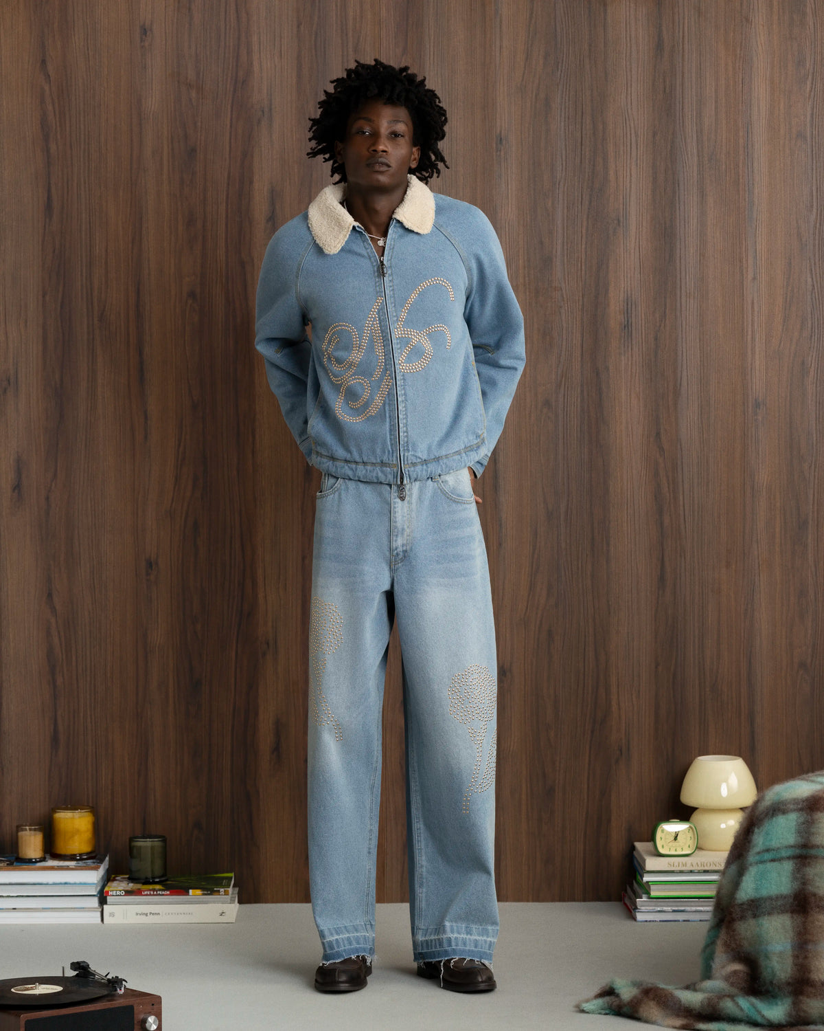 MAN [Model is 189cm/6'2” wearing size M]