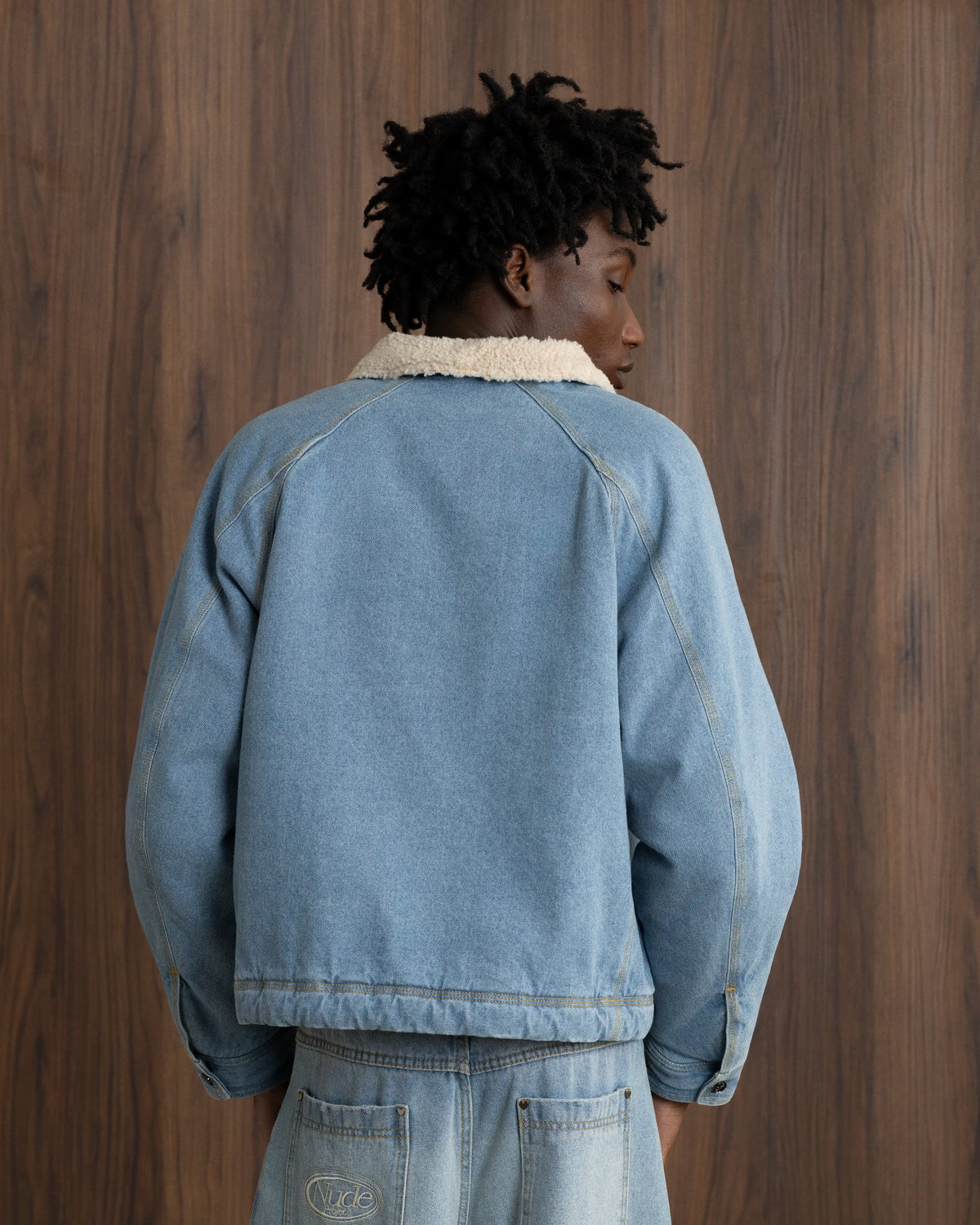 MAN [Model is 189cm/6'2” wearing size M]