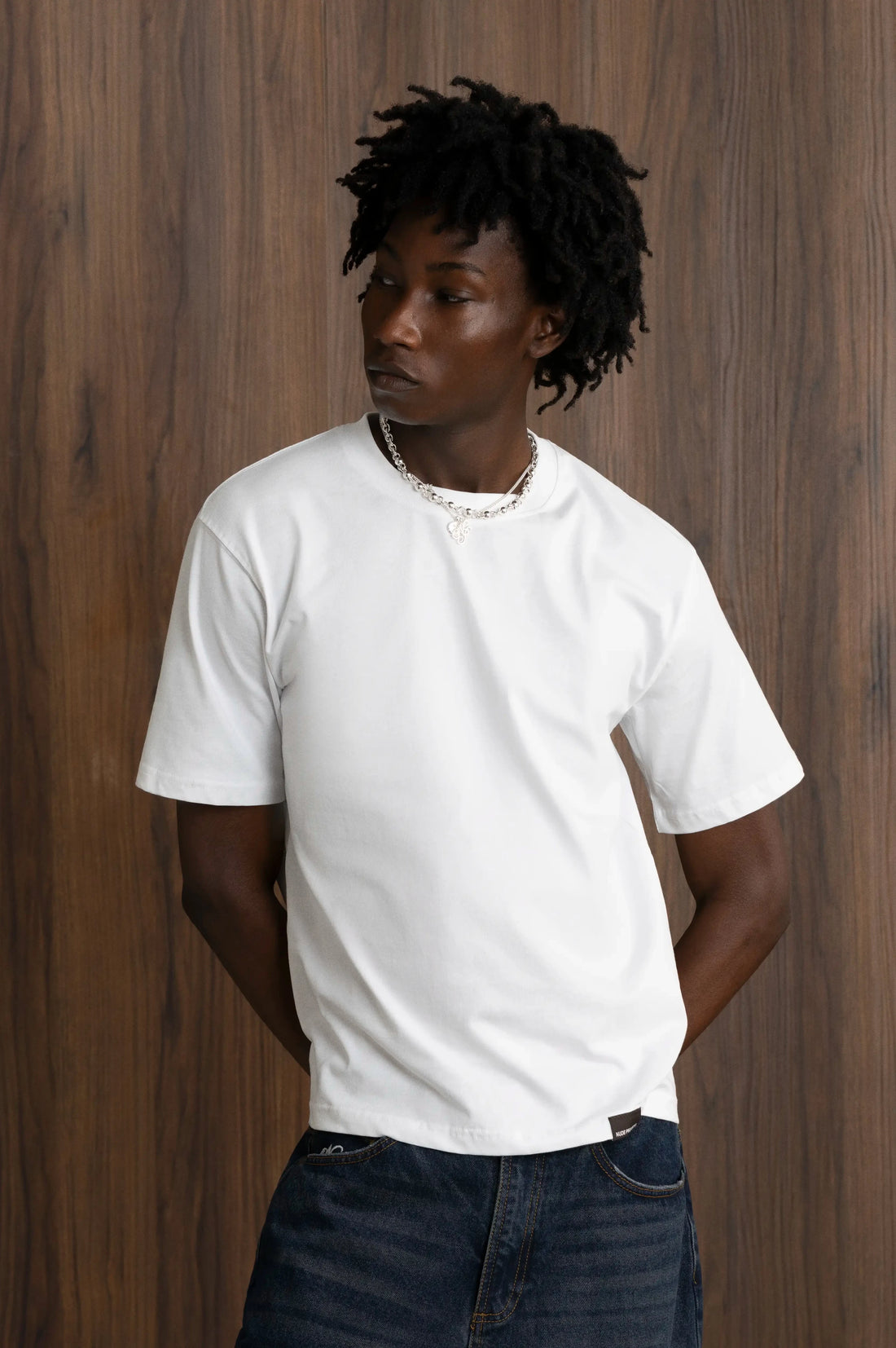 MAN [Model is 189cm/6'2” wearing size M]