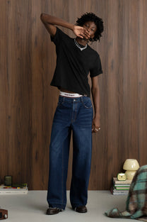 MAN [Model is 189cm/6'2” wearing size M]