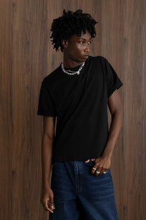 MAN [Model is 189cm/6'2” wearing size M]