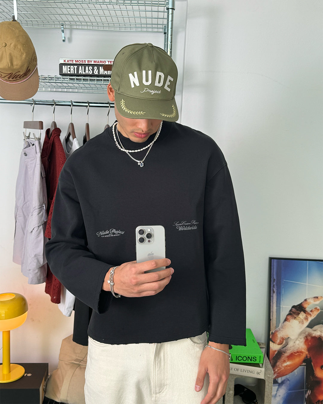 Volcanic Crewneck Black