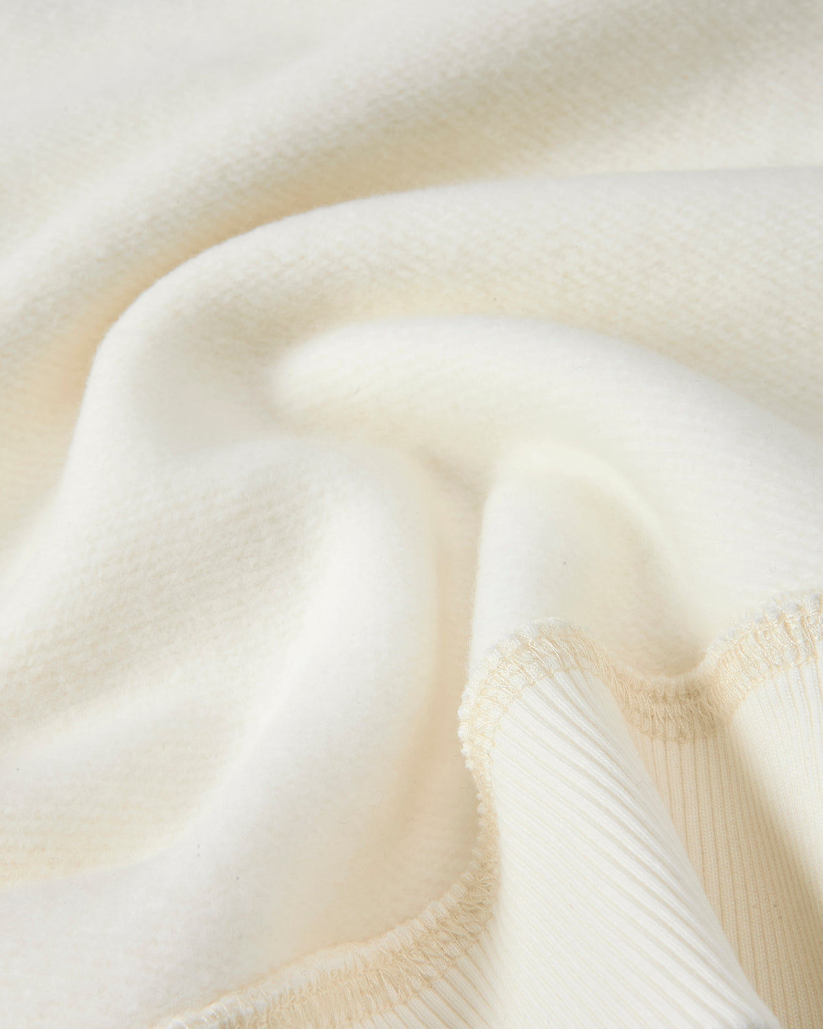 Varsity Sweatshirt Marshmallow