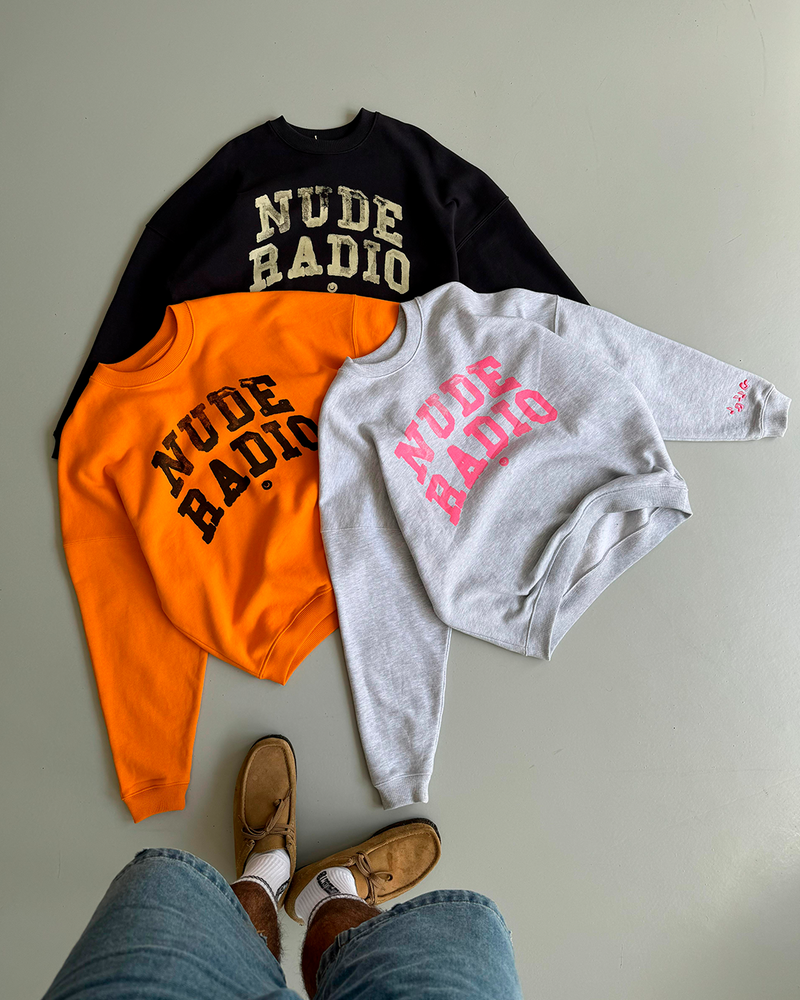 CREWNECK BOXY ASH RADIO