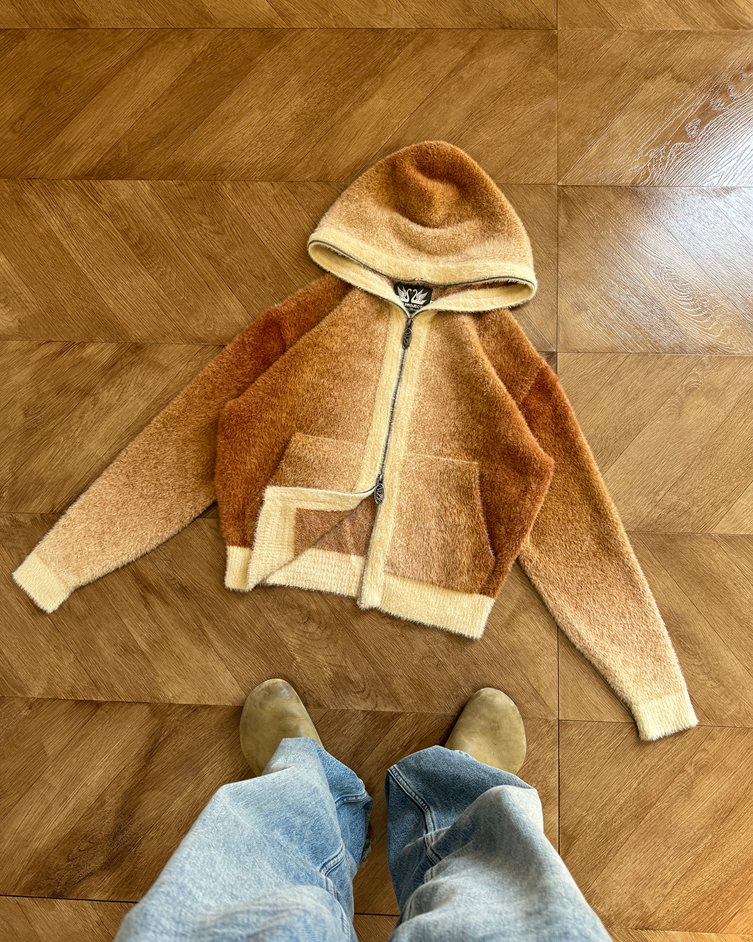 Gradient Knit Zip-Up Hoodie Brown