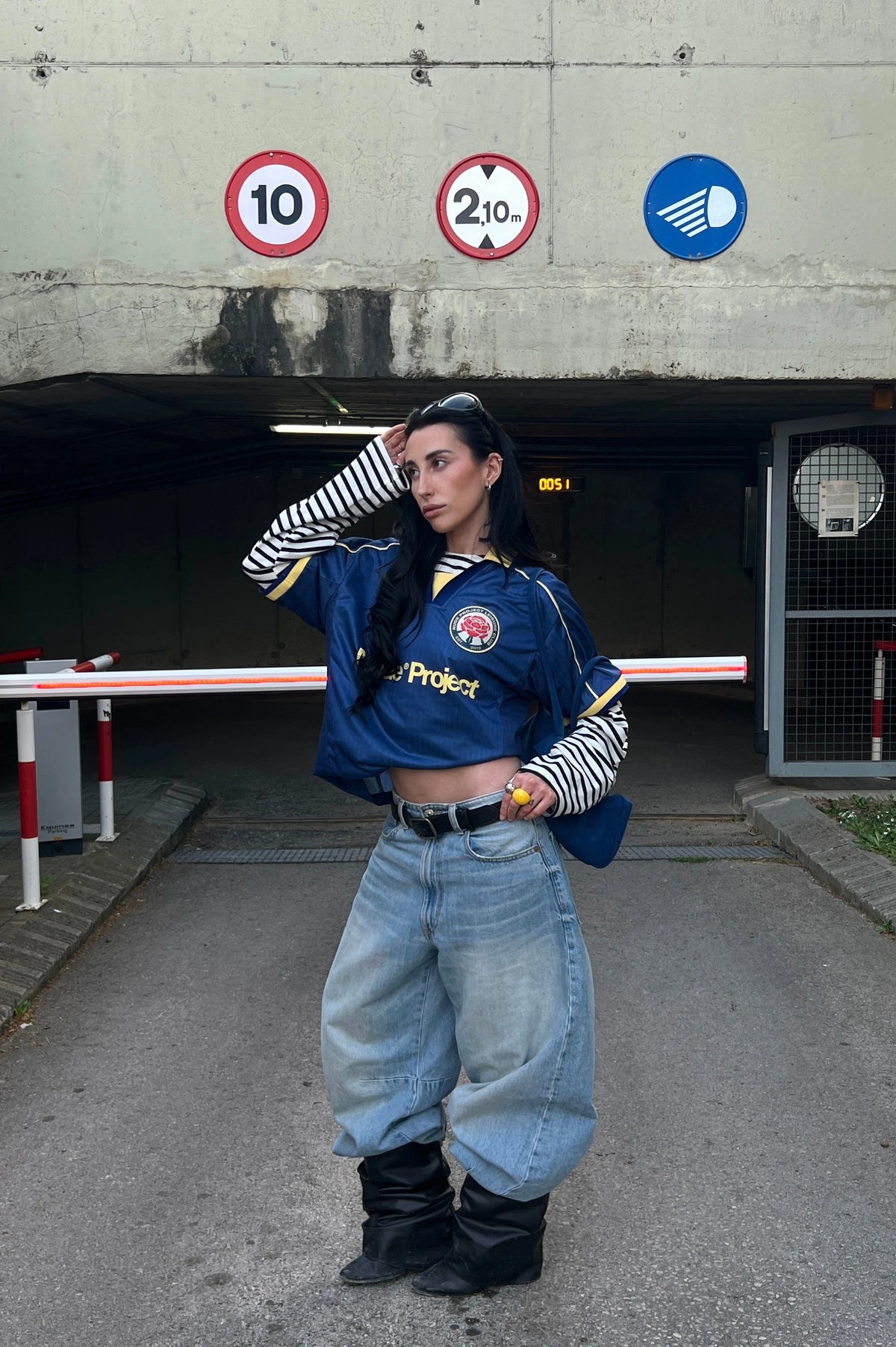 Basic Football Tee Navy