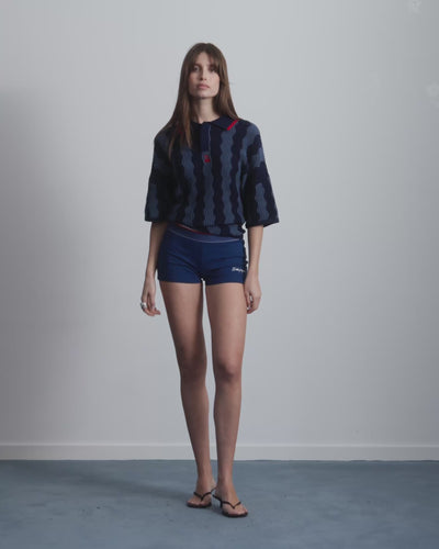 WOMAN [Model is 173 cm / 5’8” wearing size S]