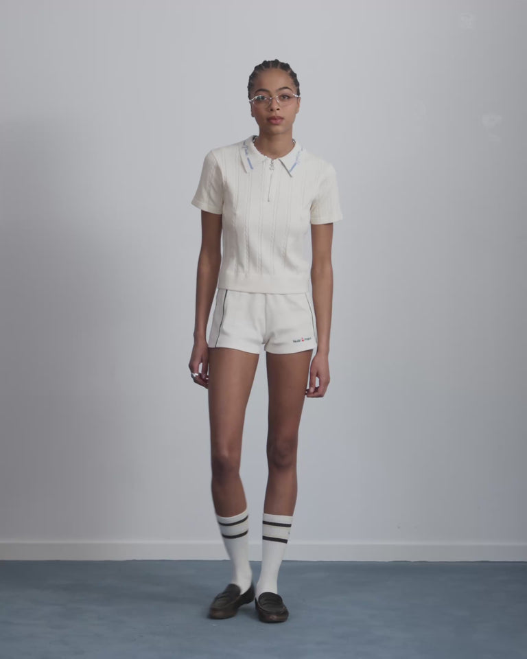 WOMAN [Model is 177 cm / 5’10” wearing size S]