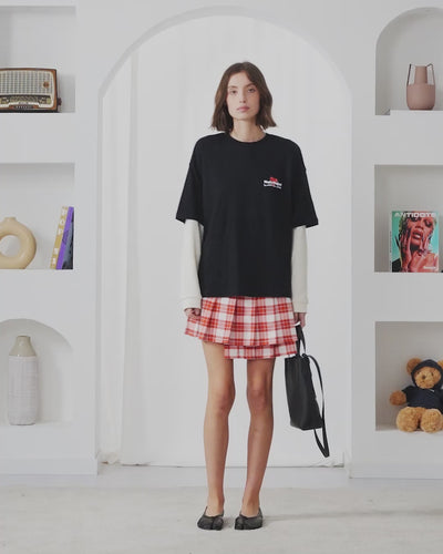 Woman [Model is 177cm/5’9” wearing size S]