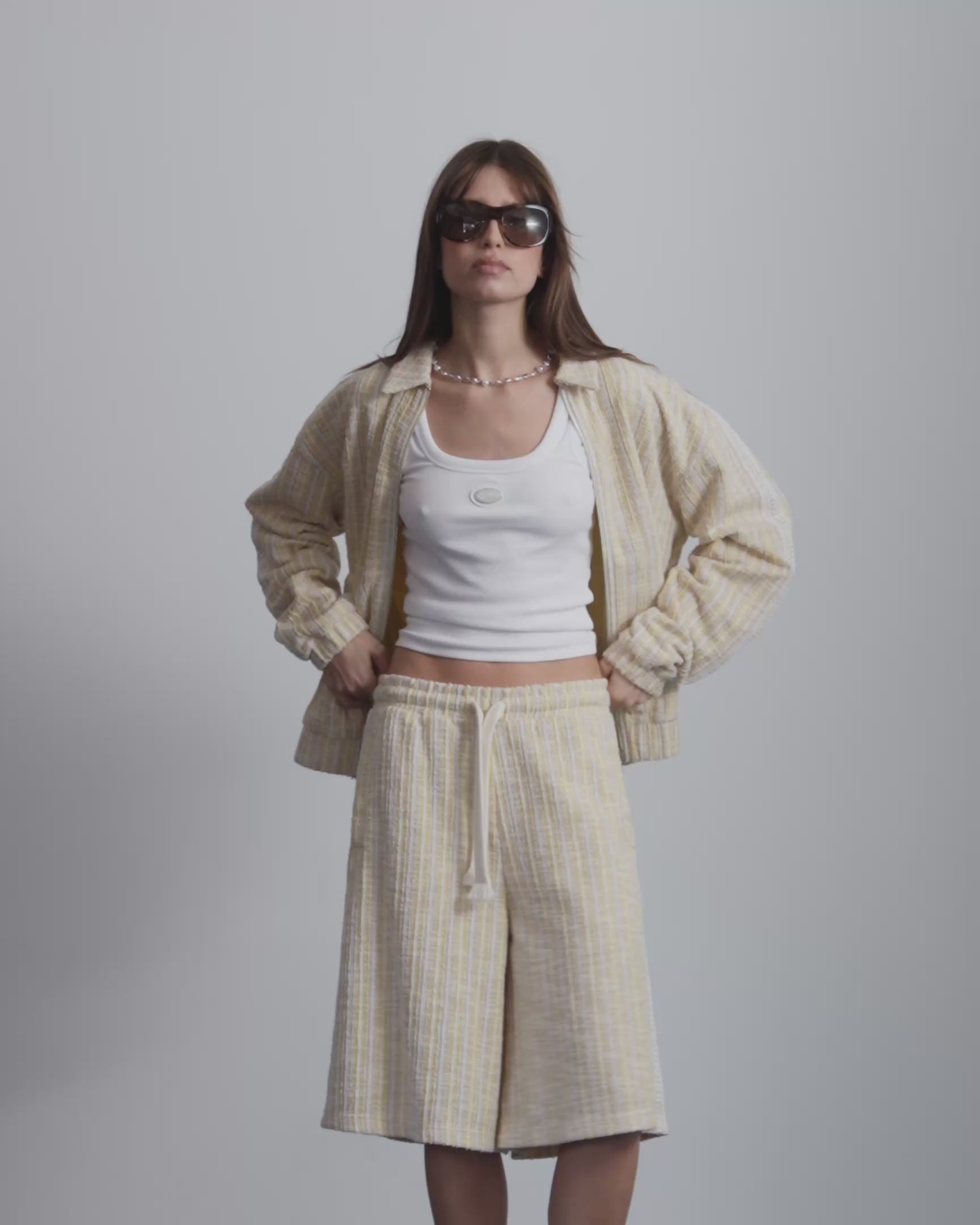 WOMAN [Model is 173 cm / 5’8” wearing size S]