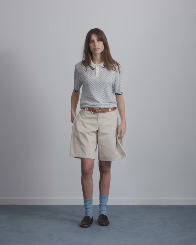 WOMAN [Model is 173 cm / 5’8” wearing size S]