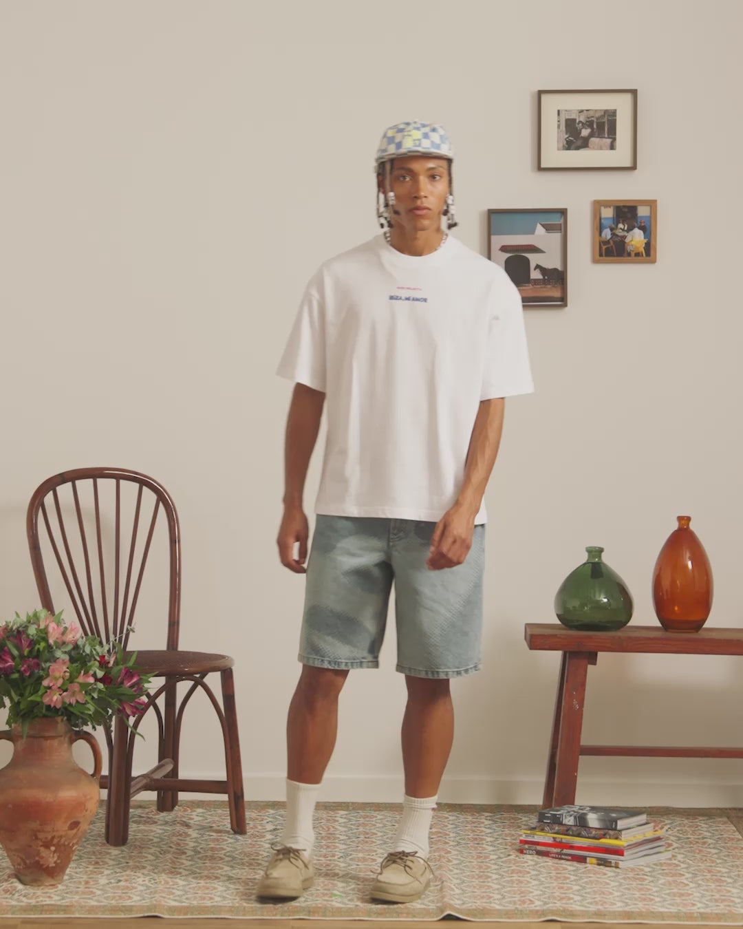 man [Model is 180cm/5’9” wearing size M]