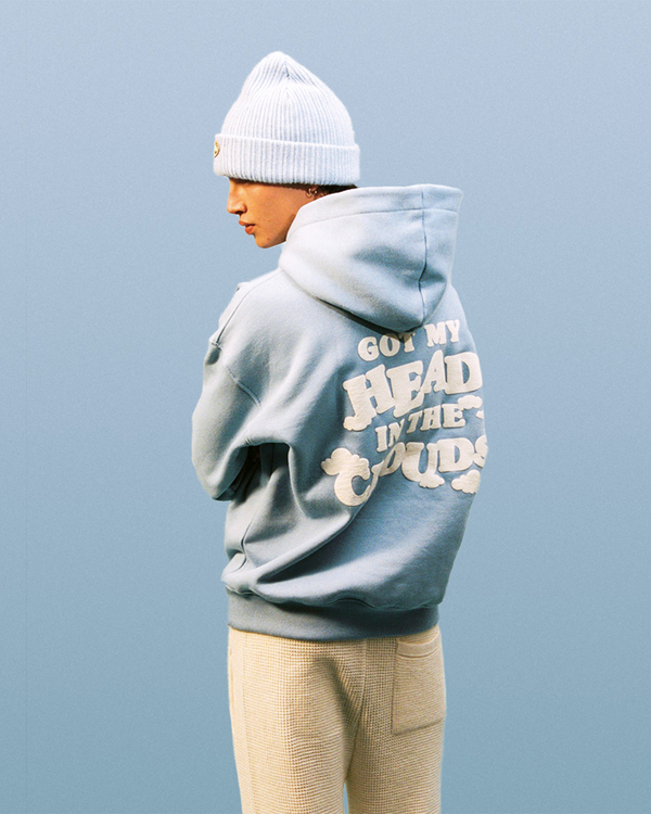 HEAD IN CLOUDS HOODIE BABY BLUE